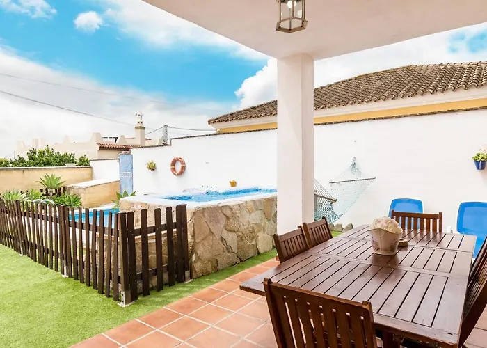 Casa Familiar La Lobita 2