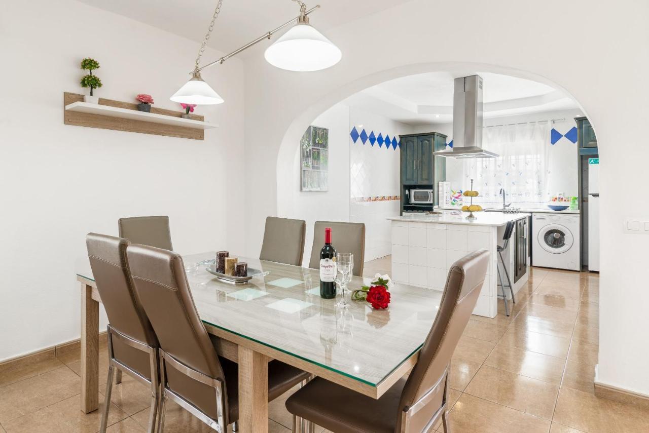 Casa Familiar La Lobita 2 Hébergement de vacances Conil De La Frontera