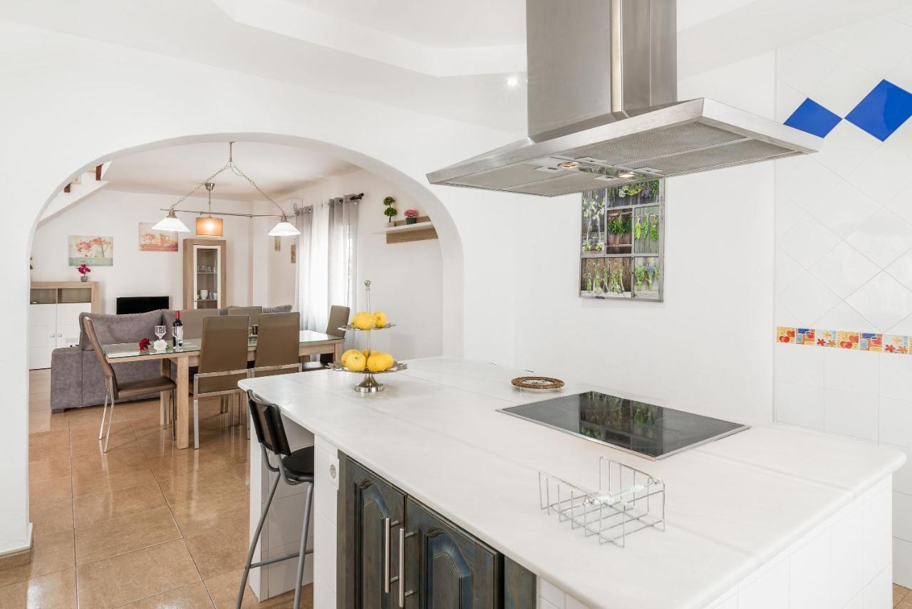 Casa Familiar La Lobita 2 Hébergement de vacances