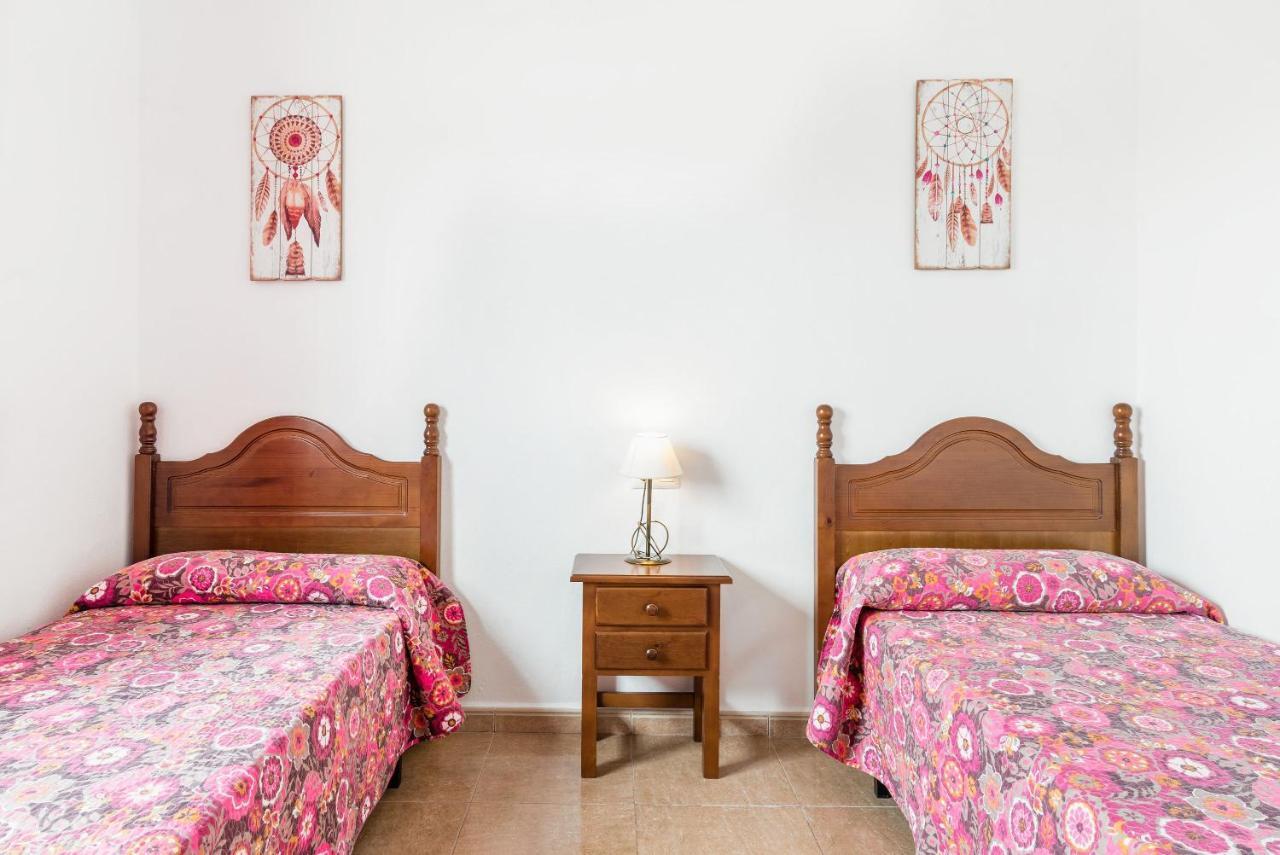 Holiday home Casa Familiar La Lobita 2 *