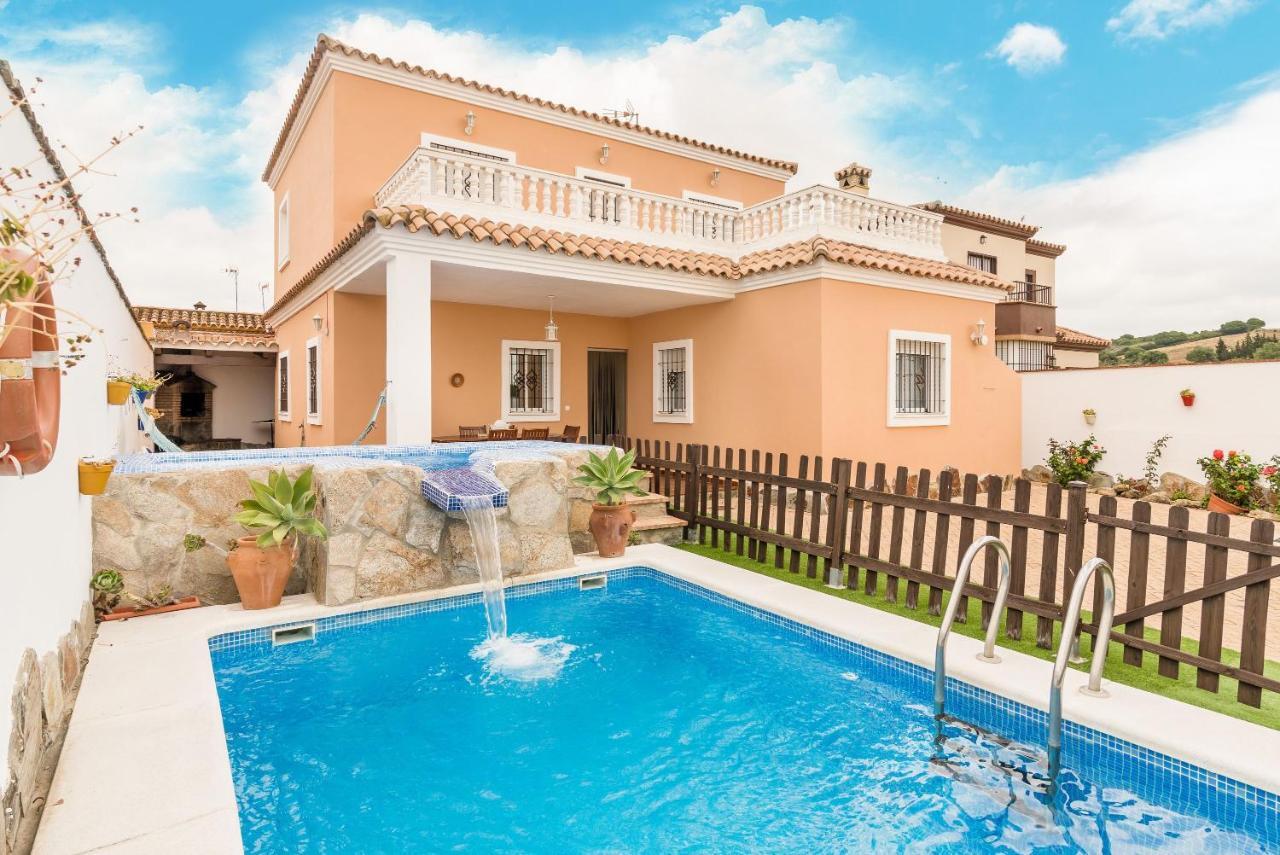 Casa Familiar La Lobita 2 Holiday home *